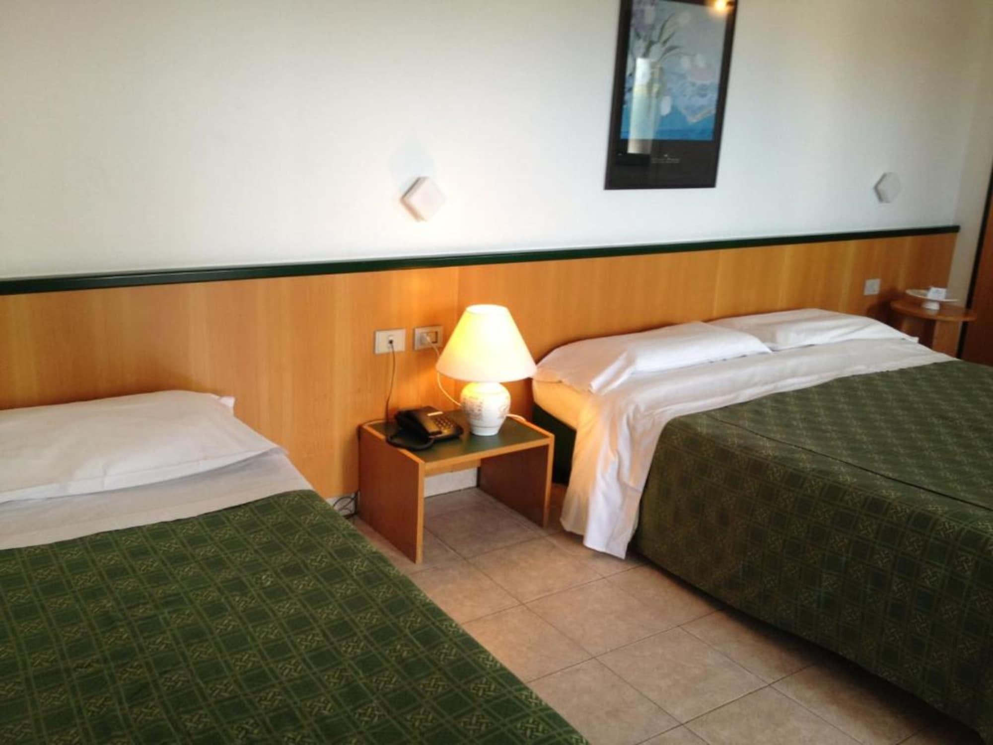 Hotel Ambrosio La Corte Olbia Luaran gambar