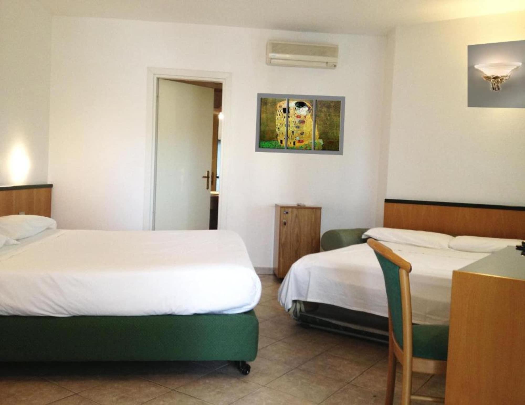 Hotel Ambrosio La Corte Olbia Luaran gambar